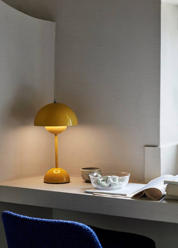 &Tradition - Flowerpot VP9 Portable Table Lamp Mustard